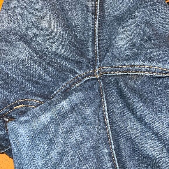 AMERICAN EAGLE SIZE 4 NE(X)T LEVEL STRETCH HI-RISE DISTRESSED JEGGING CROP - Picture 5 of 9